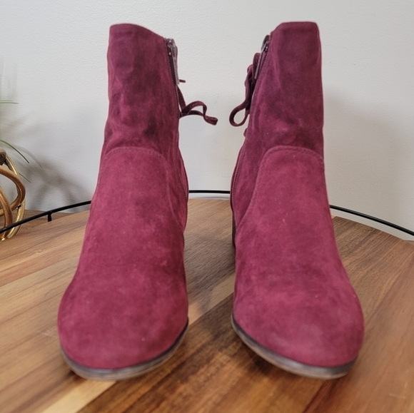 Breckelles Houston-14 Vegan Suede Chunky Heel Wine Lace Up Back Boot Size 8 - Picture 6 of 16